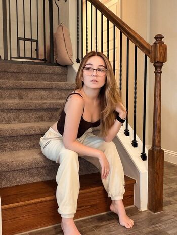 Full leaked Lyssaurora page private onlyfans photo