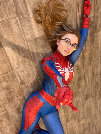 Full leaked Lyssaurora private onlyfans photo