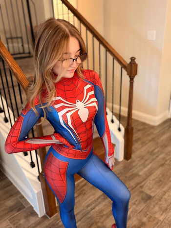 Full leaked Lyssaurora private onlyfans photo