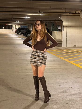 Full leaked Lyssaurora private onlyfans photo