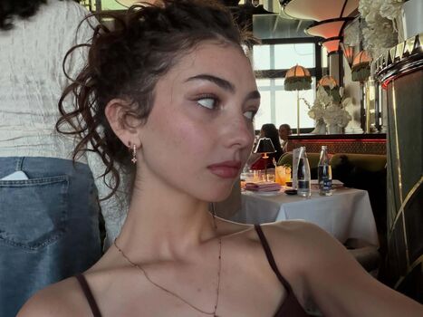 Full leaked Lyzzahh private onlyfans photo