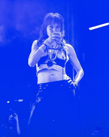 Full leaked Lzzy hale private onlyfans photo