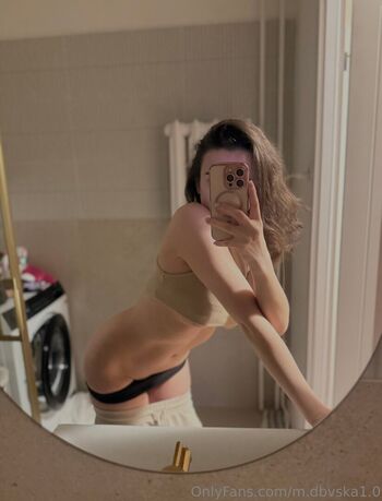 Full leaked M dbvska private onlyfans photo