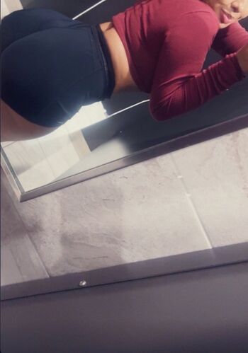 Full leaked Mnymoves private onlyfans photo