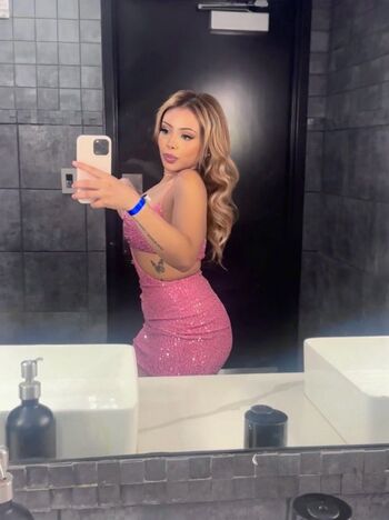 Full leaked Mnymoves private onlyfans photo