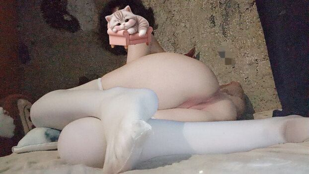Full leaked Mss moon private onlyfans photo