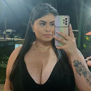 Full leaked Maahcoliver private onlyfans photo