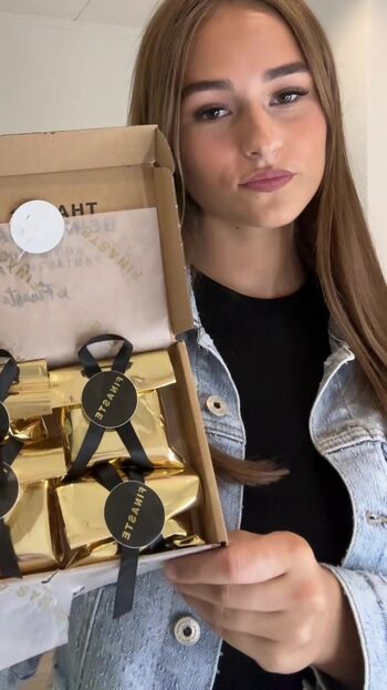 Full leaked Maaike roellies page private onlyfans photo