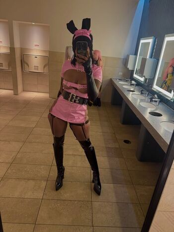 Full leaked Macadoodlle private onlyfans photo