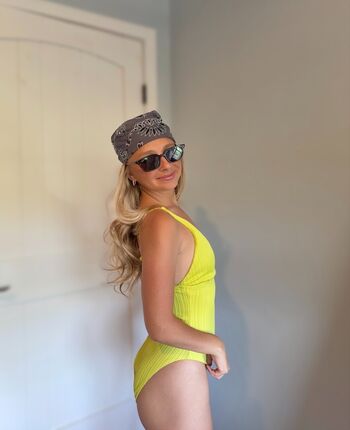 Full leaked Macimccarley page private onlyfans photo