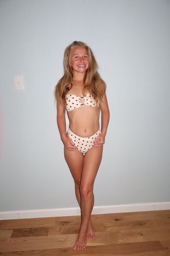 Full leaked Macimccarley page private onlyfans photo