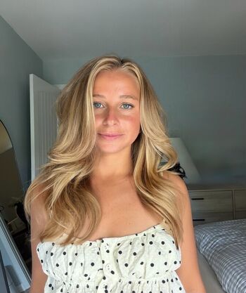 Full leaked Macimccarley page private onlyfans photo