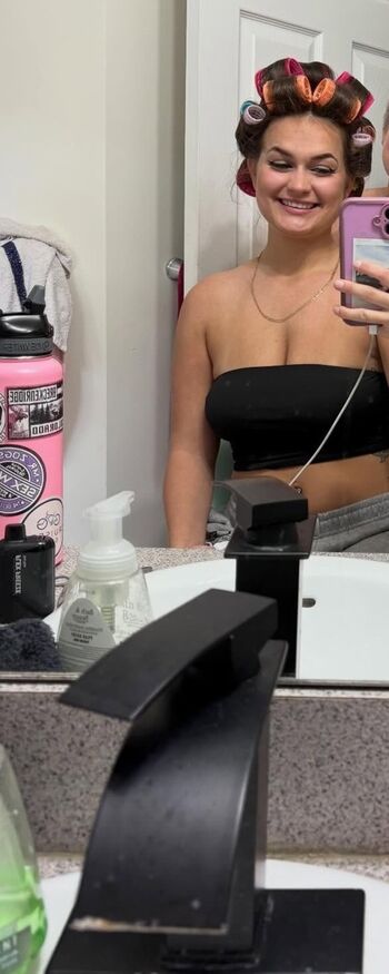Full leaked Mackyyyyyyy private onlyfans photo