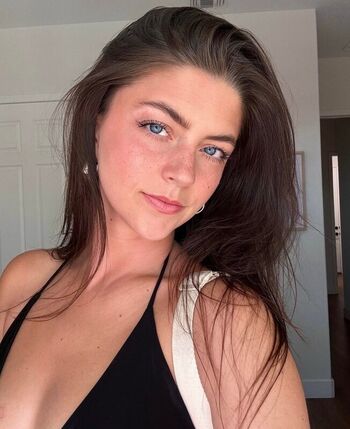 Full leaked Maclaine farrell private onlyfans photo