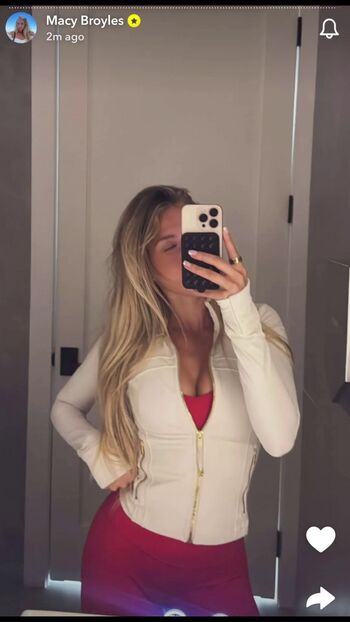 Full leaked Macy broyles page private onlyfans photo