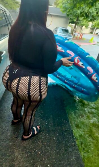 Full leaked Madamepawg private onlyfans photo