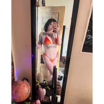 Full leaked Madammoristreams private onlyfans photo