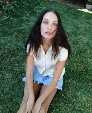 Full leaked Maddie ziegler  page private onlyfans photo