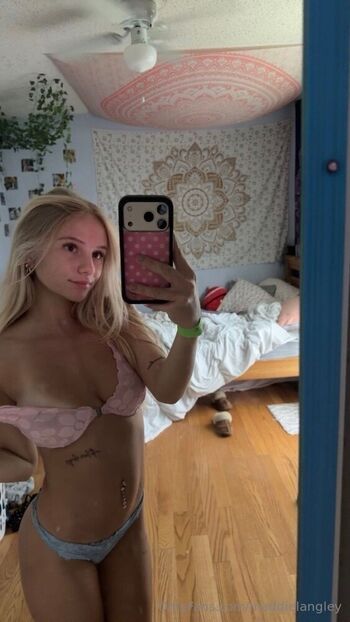 Maddielangley