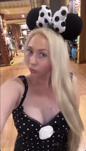 Full leaked Maddimegan private onlyfans photo