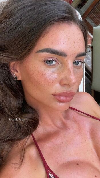 Full leaked Maddy cheary private onlyfans photo