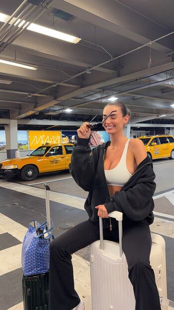 Full leaked Maddy cheary page private onlyfans photo