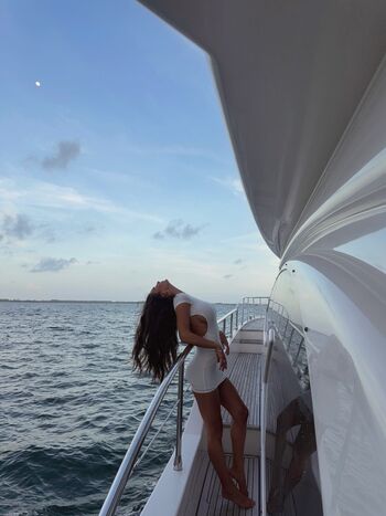 Full leaked Maddy cheary private onlyfans photo