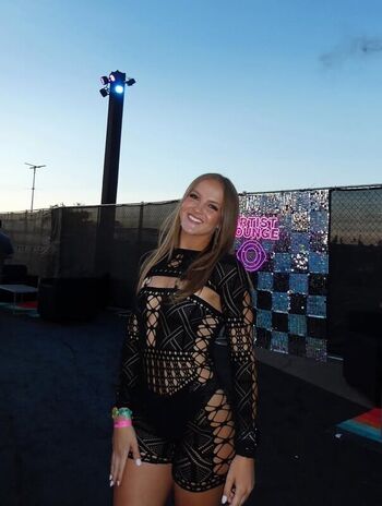 Full leaked Maddy shull private onlyfans photo
