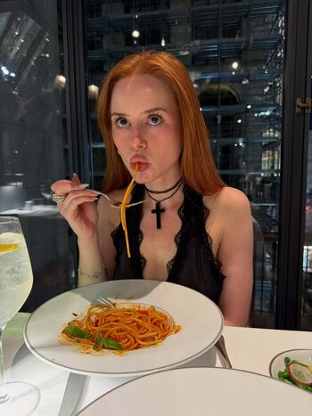 Full leaked Madelaine petsch private onlyfans photo