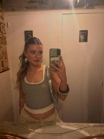 Full leaked Madeleine kyme private onlyfans photo