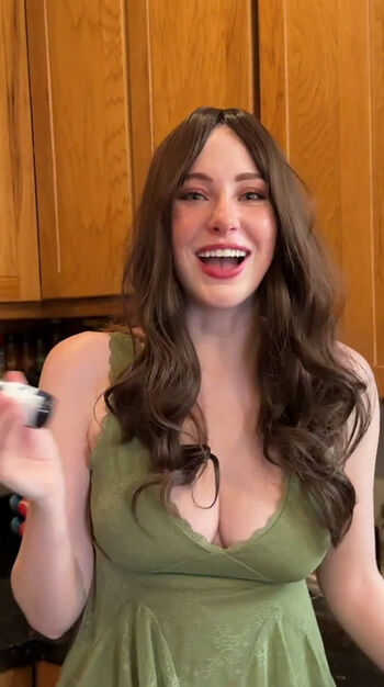 Full leaked Madeline ford private onlyfans photo