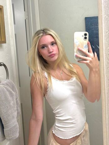 Full leaked Mads thompson maddiiedee private onlyfans photo