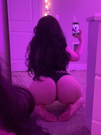 Full leaked Mae kinkykttn private onlyfans photo