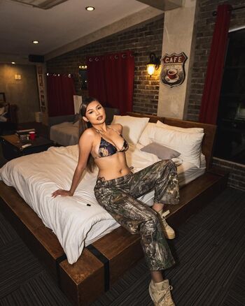 Full leaked Mae santos page private onlyfans photo