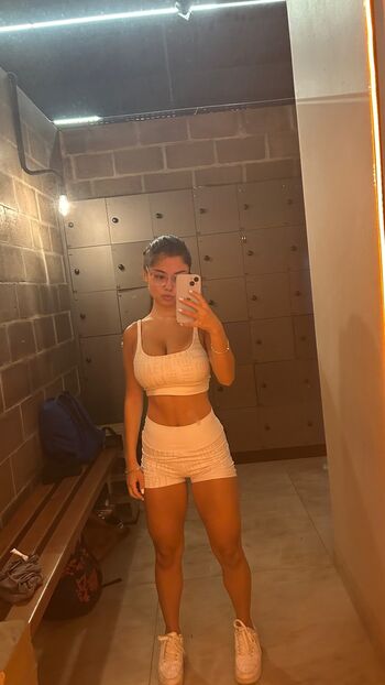 Full leaked Maebataa private onlyfans photo