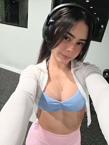 Full leaked Maeh fitt private onlyfans photo