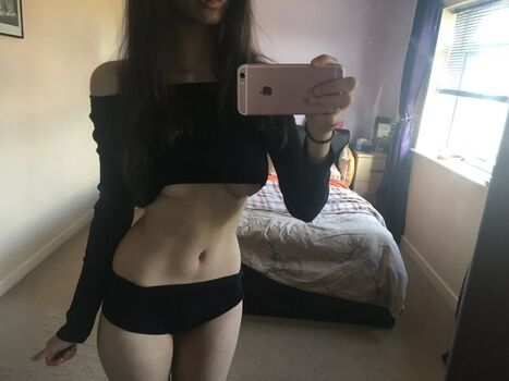 Full leaked Maeluvssugar private onlyfans photo