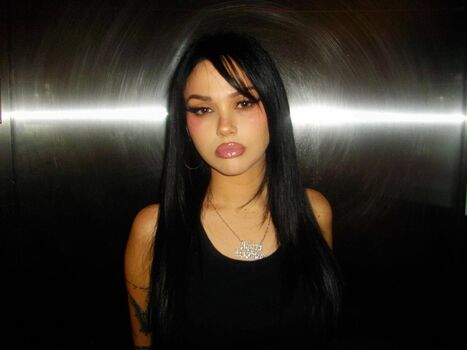 Full leaked Maggie lindemann page private onlyfans photo