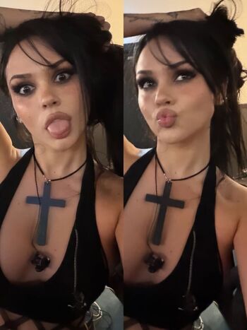 Full leaked Maggie lindemann page private onlyfans photo