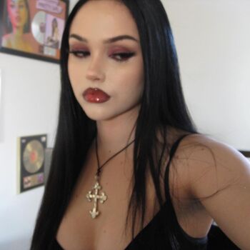 Full leaked Maggie lindemann private onlyfans photo