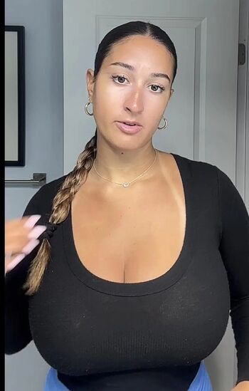 Full leaked Maggie page private onlyfans photo