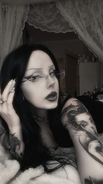 Full leaked Maggothy private onlyfans photo