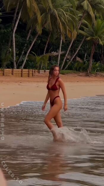 Full leaked Magui corceiro page private onlyfans photo