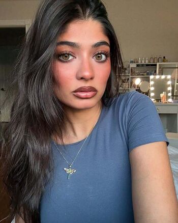Full leaked Maham malek private onlyfans photo