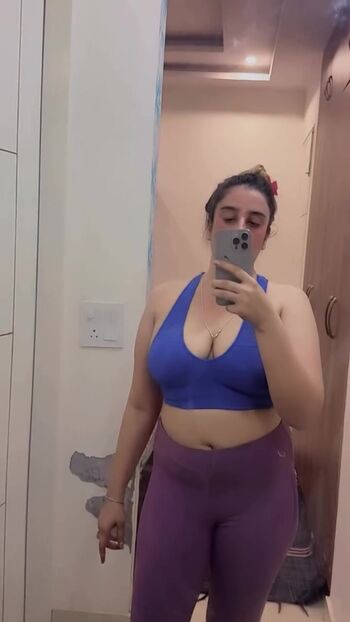 Full leaked Mahi thakur private onlyfans photo