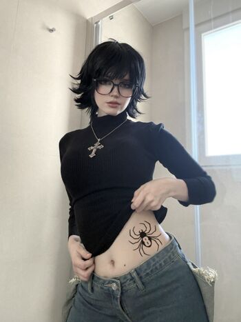 Full leaked Mahouberry private onlyfans photo
