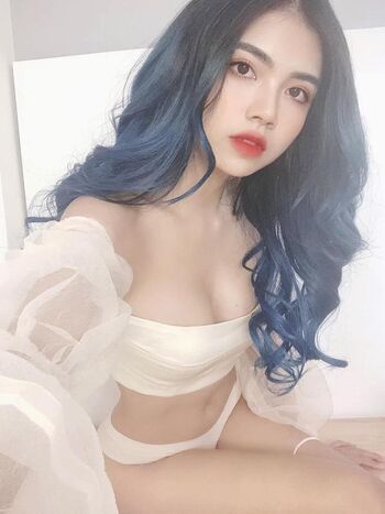Full leaked Mai dora private onlyfans photo