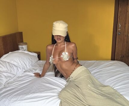 Full leaked Mai lee private onlyfans photo