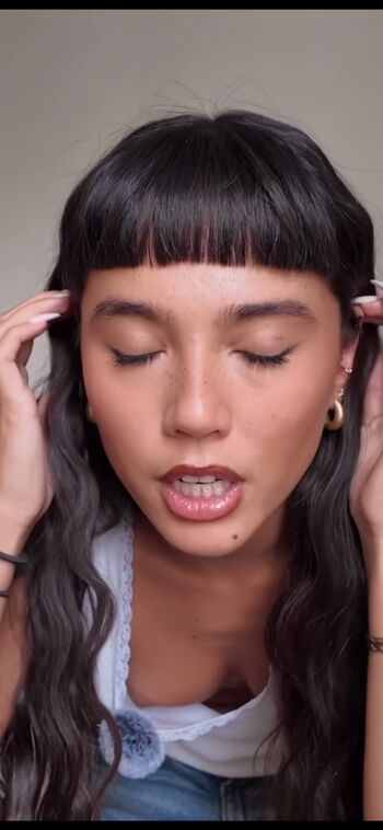Full leaked Mai lee private onlyfans photo