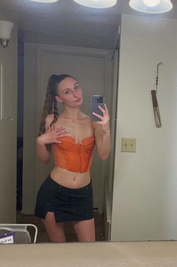Full leaked Mainchiq page private onlyfans photo